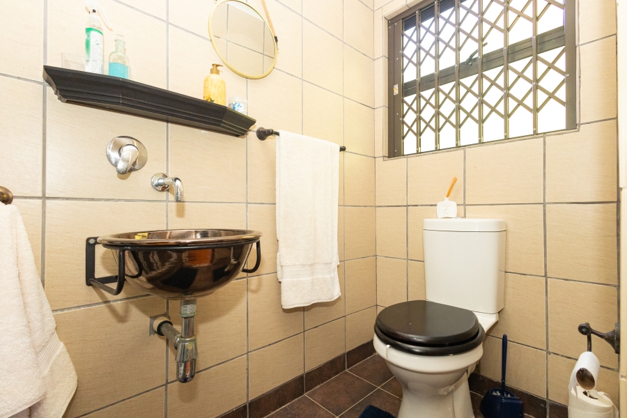 3 Bedroom Property for Sale in D